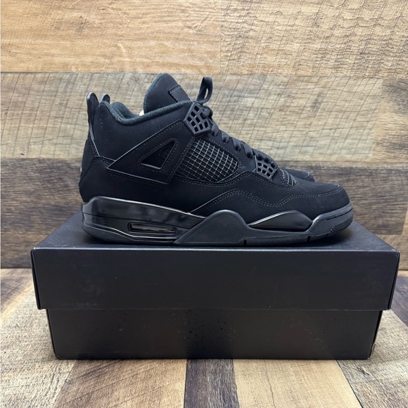jordan retro 4 black cat 10.5
